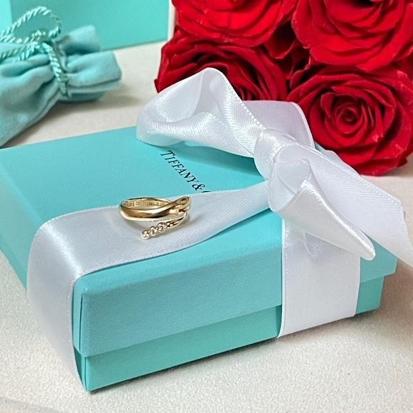 Tiffany & Co. Elsa Peretti Snake Ring in Yellow Gold with Diamonds sz 4.5 $4,100 - Picture 5 of 17